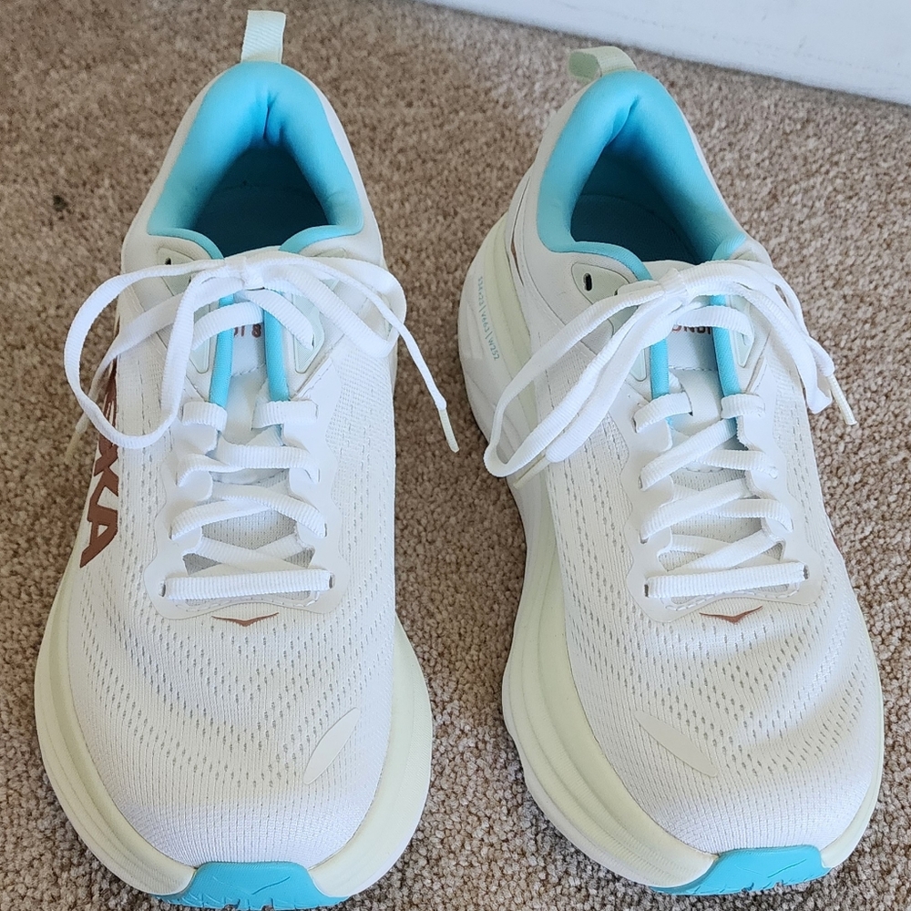 Hoka Women's Frost/Rose Gold Bondi 8 Running Shoes